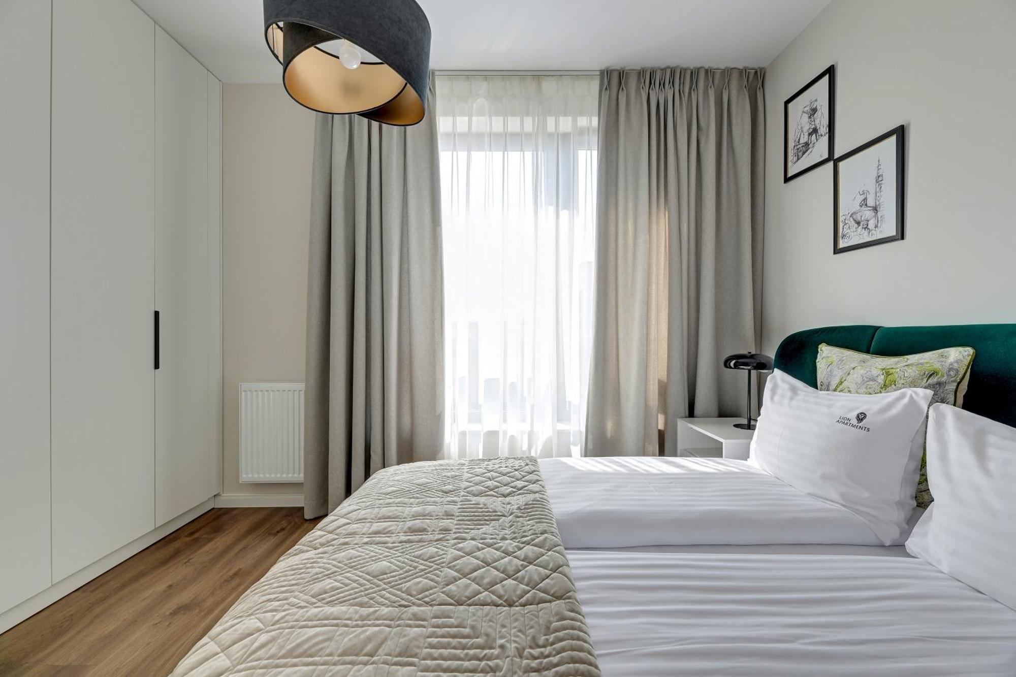 Scala 60H City Center Premium Apartments With Parking By Lion Apartments Гданск Екстериор снимка