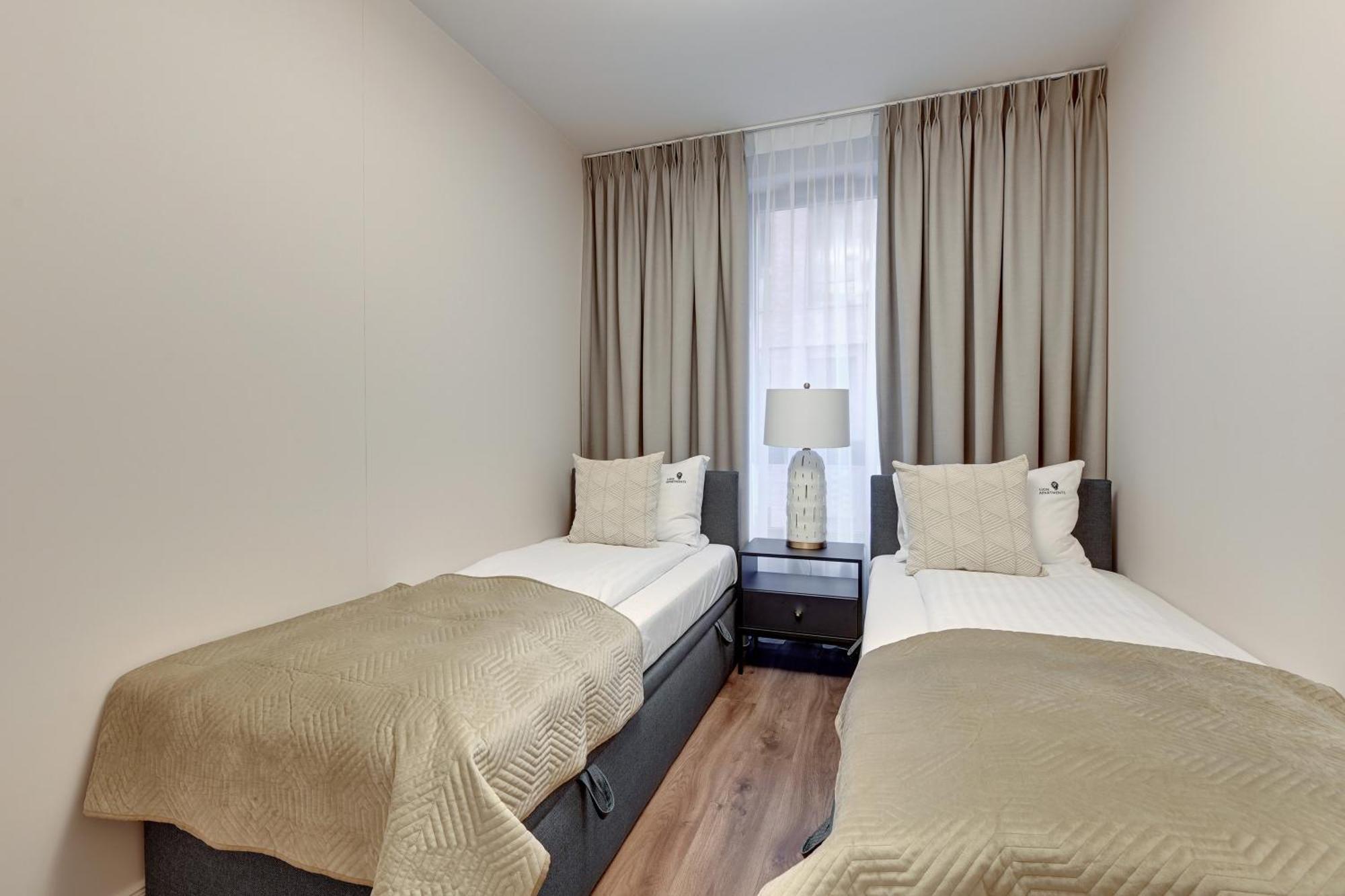 Scala 60H City Center Premium Apartments With Parking By Lion Apartments Гданск Екстериор снимка