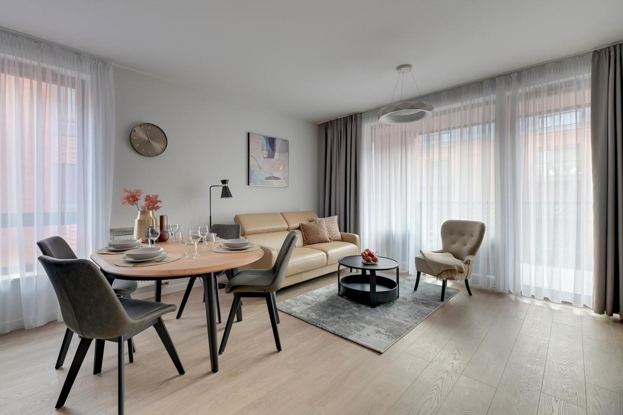 Scala 60H City Center Premium Apartments With Parking By Lion Apartments Гданск Екстериор снимка