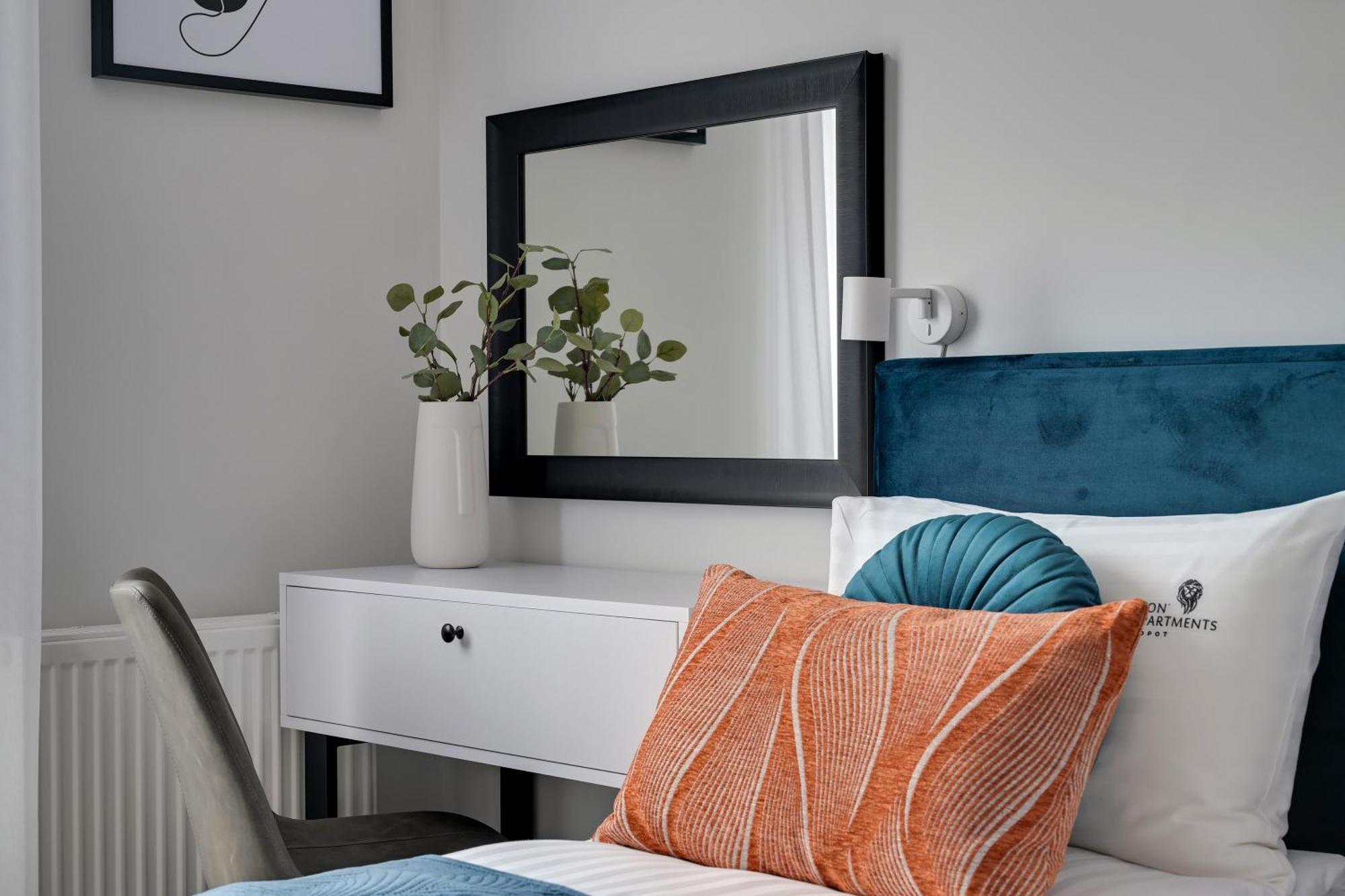Scala 60H City Center Premium Apartments With Parking By Lion Apartments Гданск Екстериор снимка